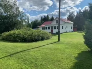 Burke, NY 12917,439 East RD