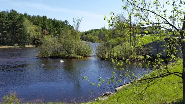 Saranac, NY 12981,. Silver Lake RD