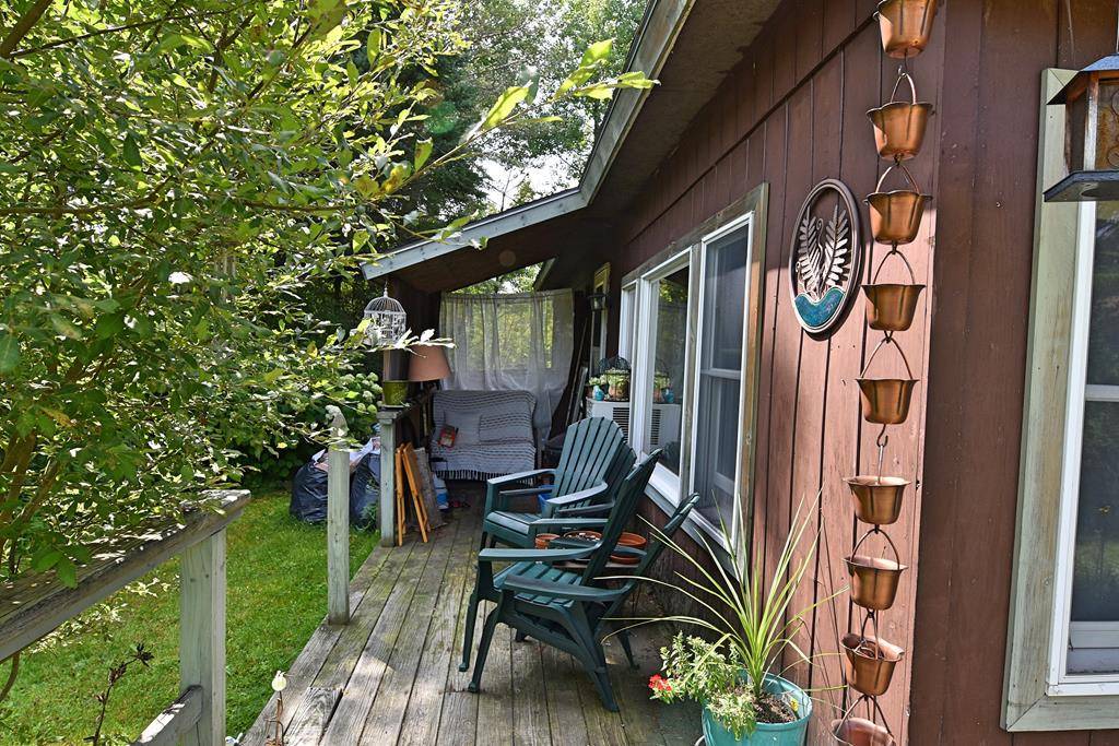 Lake Placid, NY 12946,260 Mill Pond DR