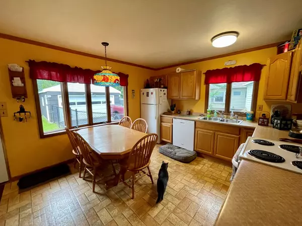 Peru, NY 12972,11 Holden AVE