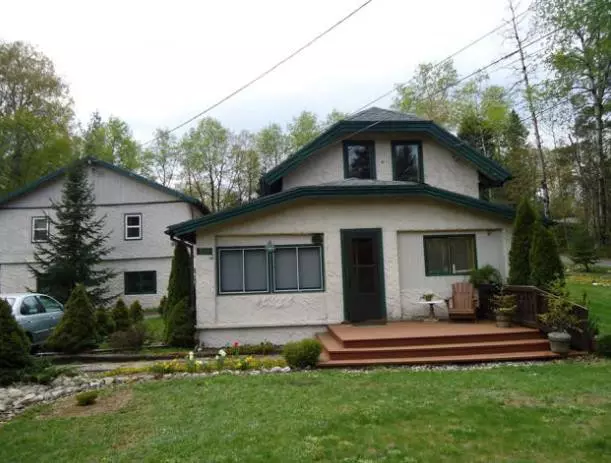 Lake Placid, NY 12946,166 Mill Pond DR