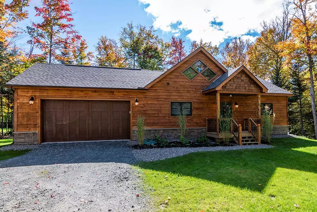 Lake Placid, NY 12946,32 Lodge WAY