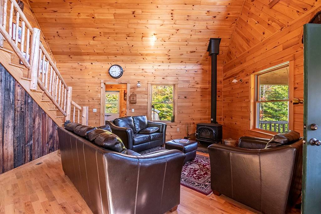 Saranac, NY 12981,1637 True Brook RD
