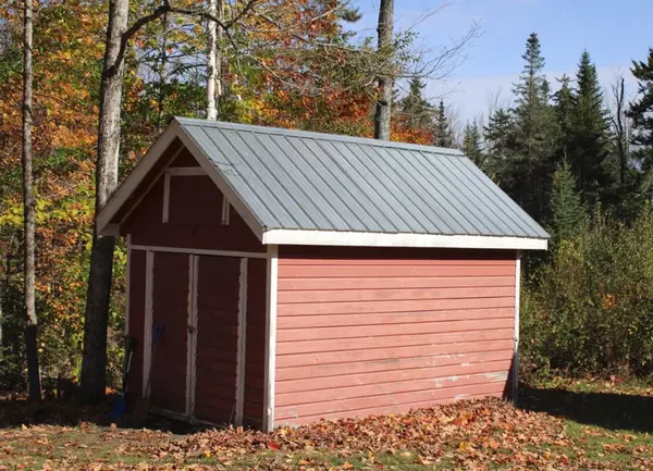 Indian Lake, NY 12842,469 Cleveland RD