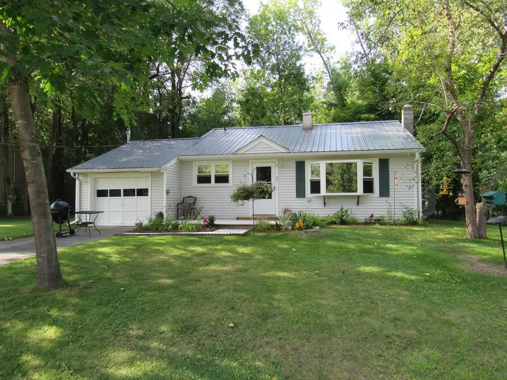 Peru, NY 12972,35 Moore DR