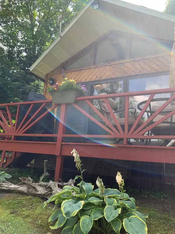 Chateaugay, NY 12920,47 Drew LN