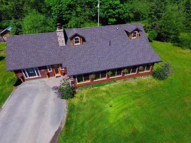 20 Coyote WAY, Lake Placid, NY 12946