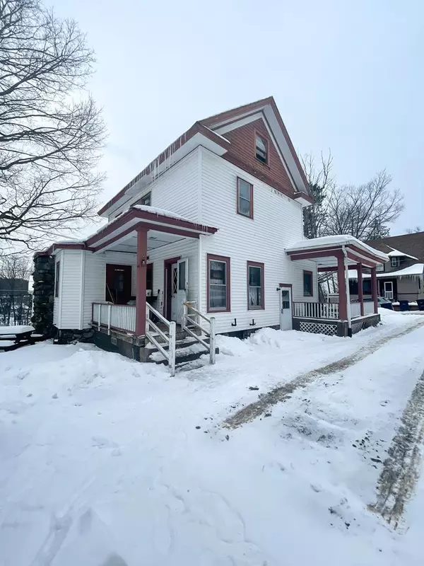 29 PRESCOTT PL, Saranac Lake, NY 12983