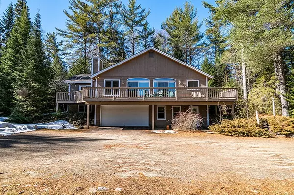 Lake Placid, NY 12946,8 Fox Run LN