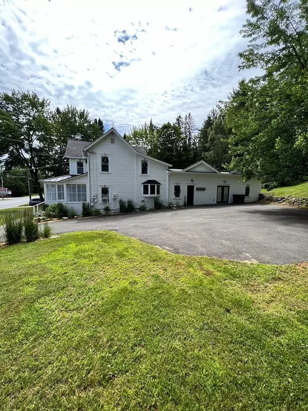 Lake Placid, NY 12946,5839 Cascade RD