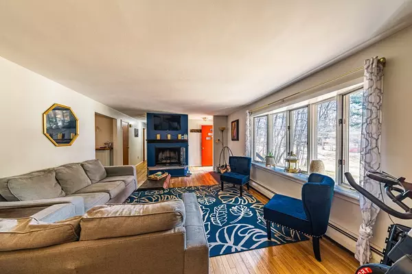 Saranac Lake, NY 12983,49 Rockland Ave.