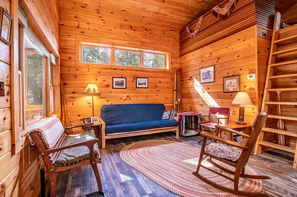 Saranac Lake, NY 12983,16 Bay Blvd WAY