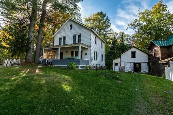 18 Leona, Saranac Lake, NY 12983