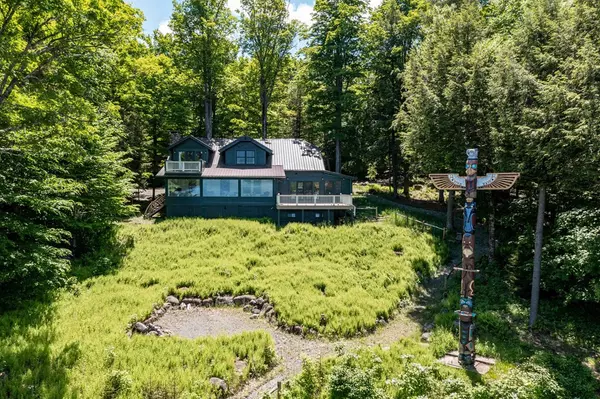 Old Forge, NY 13420,2371 Shore RD