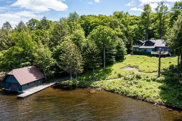 Old Forge, NY 13420,2371 Shore RD