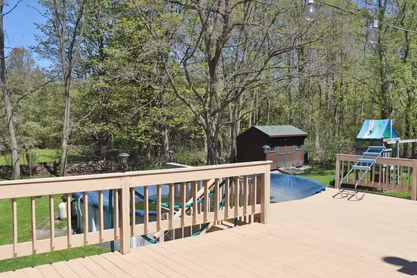 West Chazy, NY 12992,52 Cemetery ST