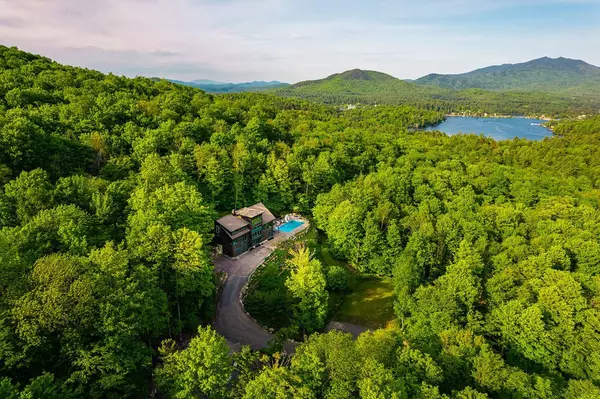 Saranac Lake, NY 12983,24 Dewey Mountain RD