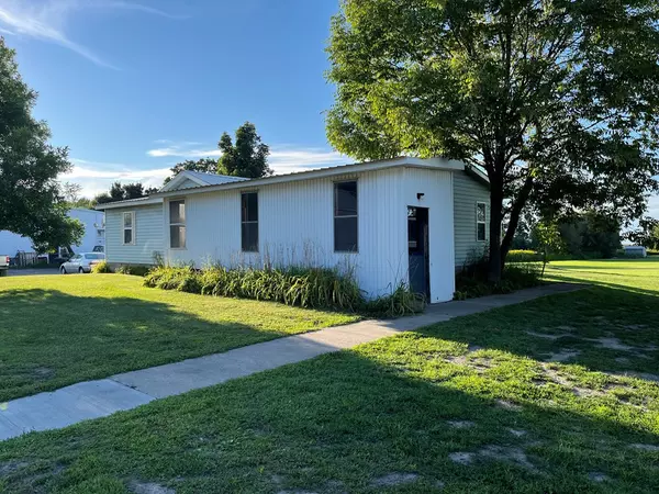 Chateaugay, NY 12920,129 Main ST