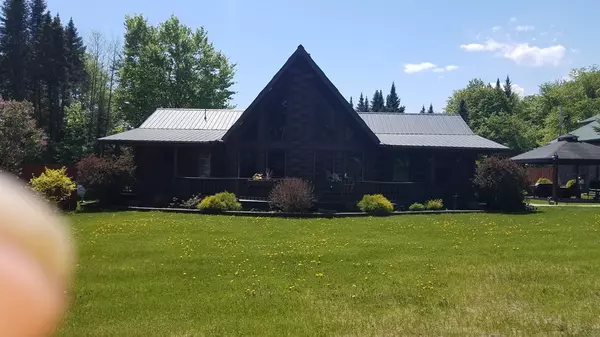 West Chazy, NY 12992,583 Macadam RD