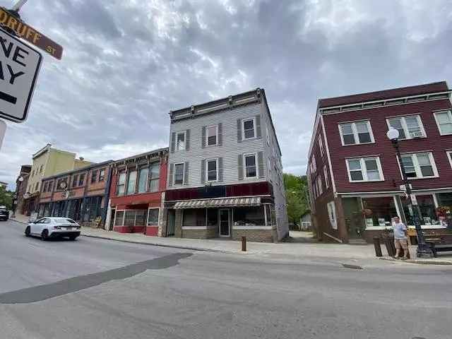 Saranac Lake, NY 12983,13 Broadway