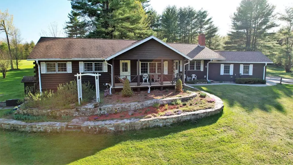 Morrisonville, NY 12962,89 Turner RD