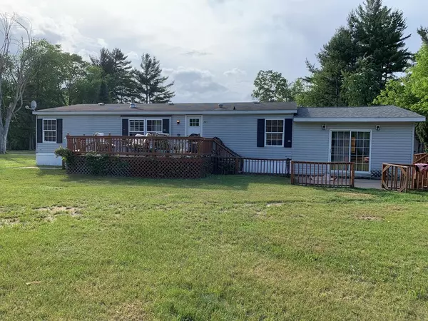 883 Clintonville RD, Peru, NY 12972