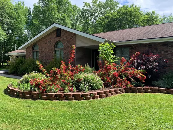 Morrisonville, NY 12962,15 Timberline DR