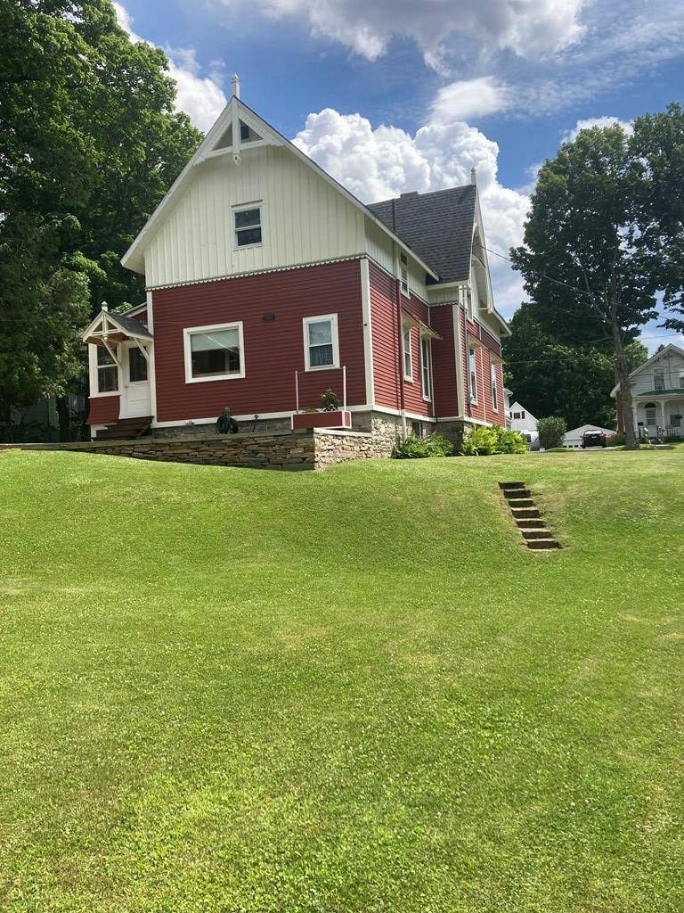 Malone, NY 12953,28 First ST