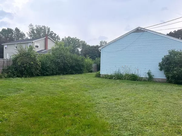 Plattsburgh, NY 12901,2 Brookview DR