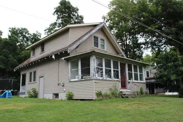 Chazy, NY 12921,19 Baxter ST