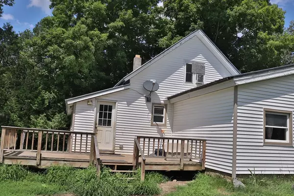 West Chazy, NY 12992,35 Lovers LN