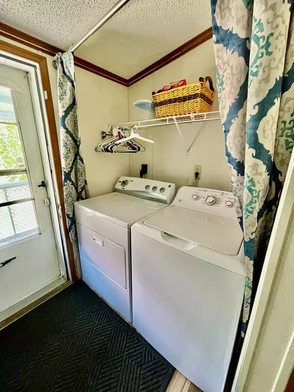 West Chazy, NY 12992,2 Stoney Acres DR