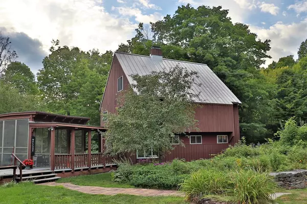 1005 Jersey Swamp RD, Morrisonville, NY 12962