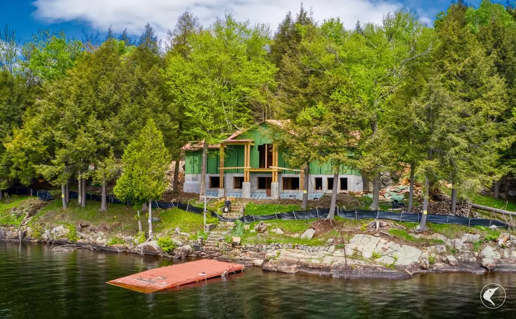 Piercefield, NY 12986,00 County Line IS