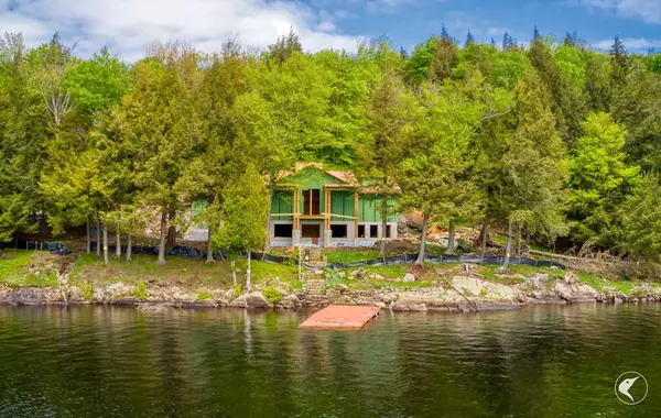 Piercefield, NY 12986,00 County Line IS