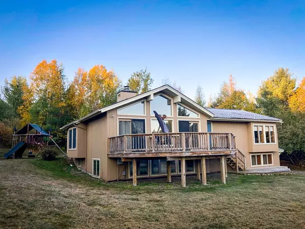 Lake Placid, NY 12946,8 Evans LN