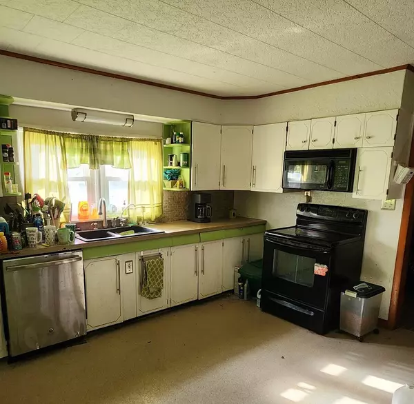 Bombay, NY 12914,1924 STATE ROUTE 95