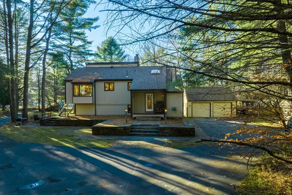 Saranac Lake, NY 12983,313 Forest Hill AVE