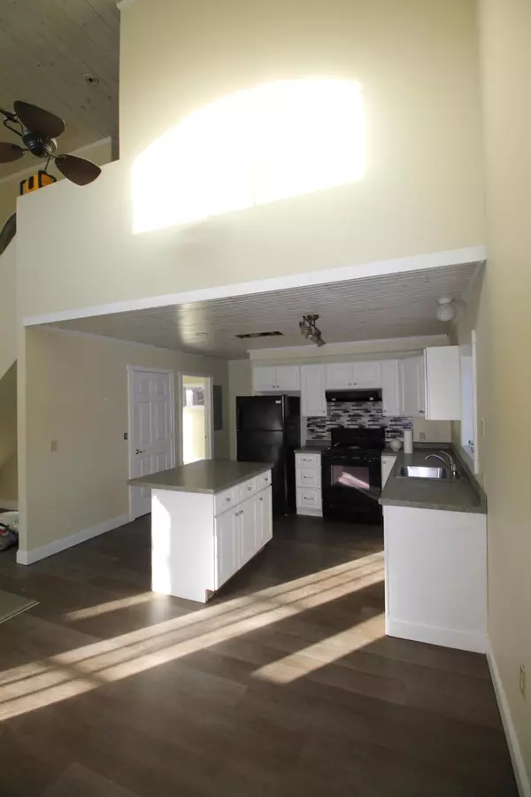 Willsboro, NY 12996,3 Lilac AVE