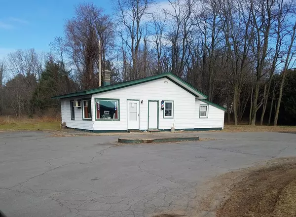 288 Rt 9N, Keeseville, NY 12944