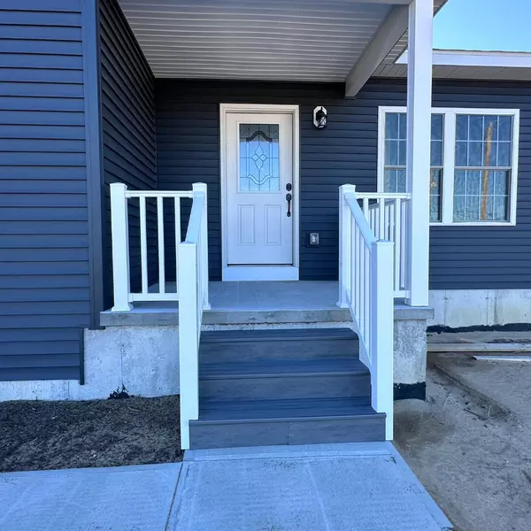 Plattsburgh, NY 12901,233 Durand RD