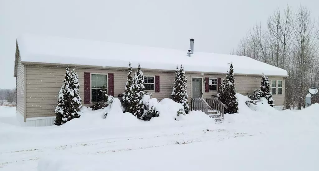 1026 Irona RD, Altona, NY 12910