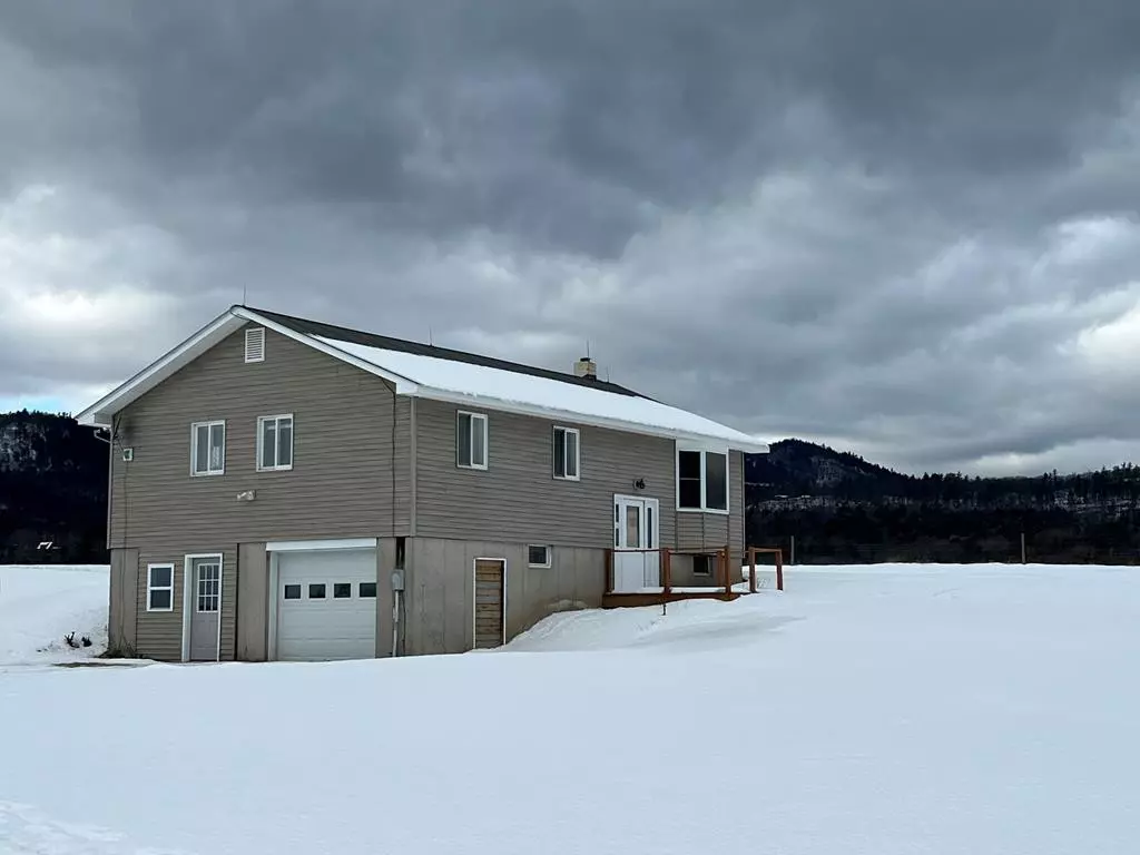 Westport, NY 12993,110 Napper Rd.