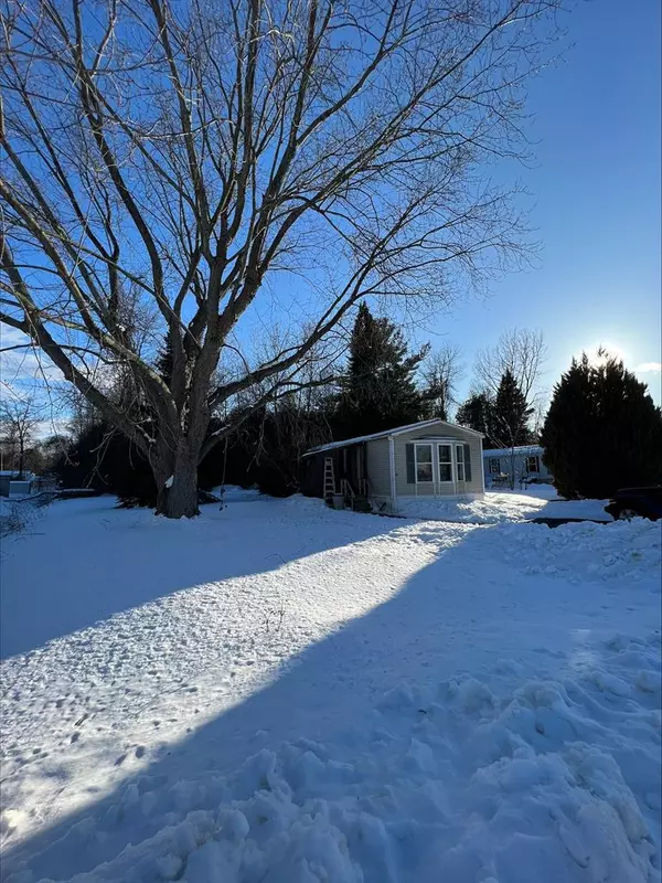 West Chazy, NY 12992,91 Stoney Acre DR