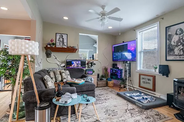 Saranac Lake, NY 12983,137 Charles ST