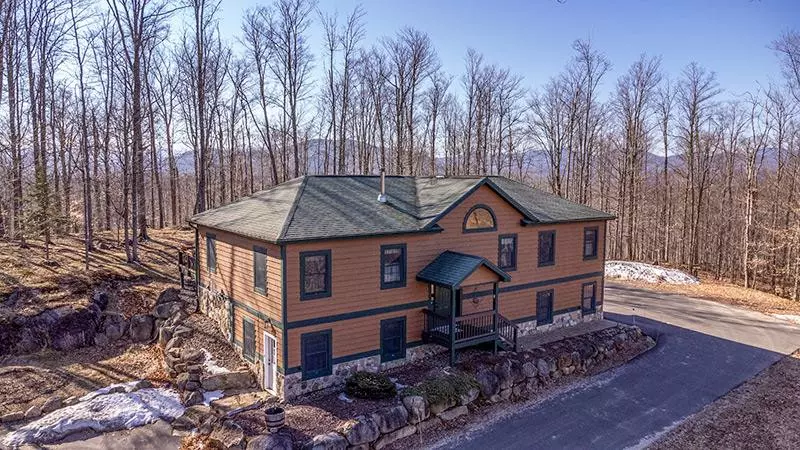 Saranac Lake, NY 12983,50 Ironwood