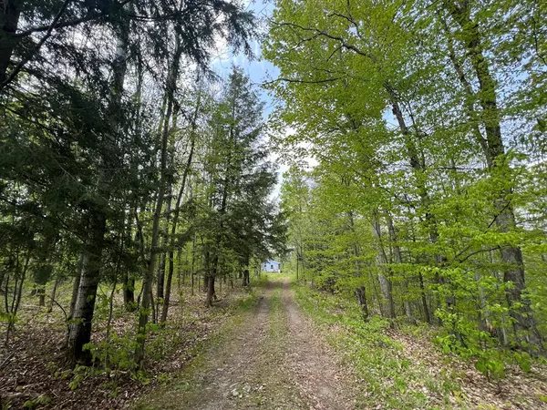 Chateaugay, NY 12920,356 Healy RD