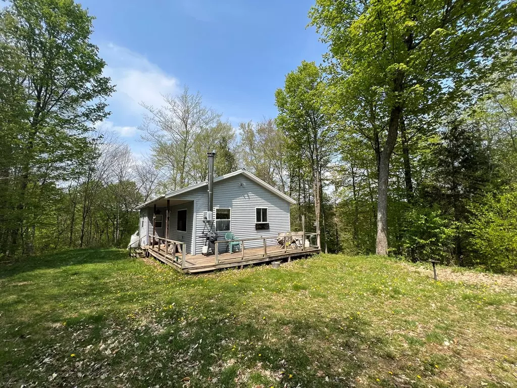 Chateaugay, NY 12920,356 Healy RD