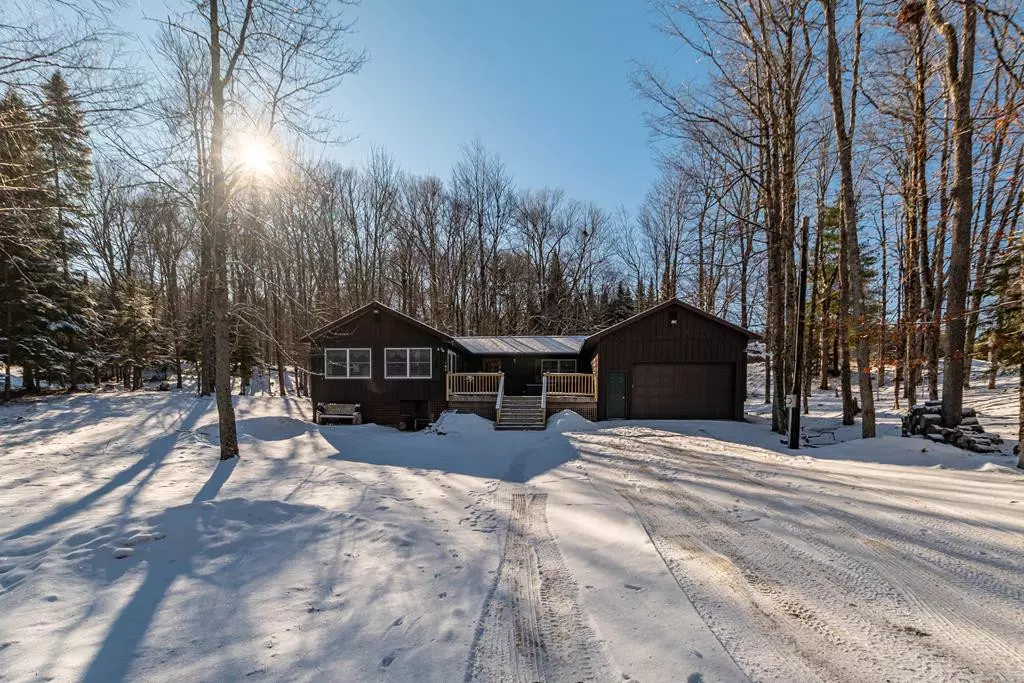 Old Forge, NY 13420,104 Deer Meadows RD