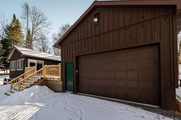 Old Forge, NY 13420,104 Deer Meadows RD